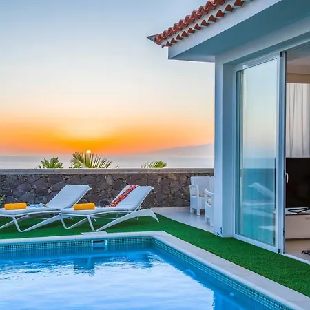 Luxury White With Sea View, Heated Pool Vila Costa Adeje (Tenerife)
